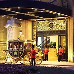 Grand Emperor Hotel