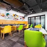 Holiday Inn Express Macau City Centre By Ihg