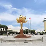 Royal Dragon Hotel