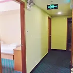 Man Va Hotel
