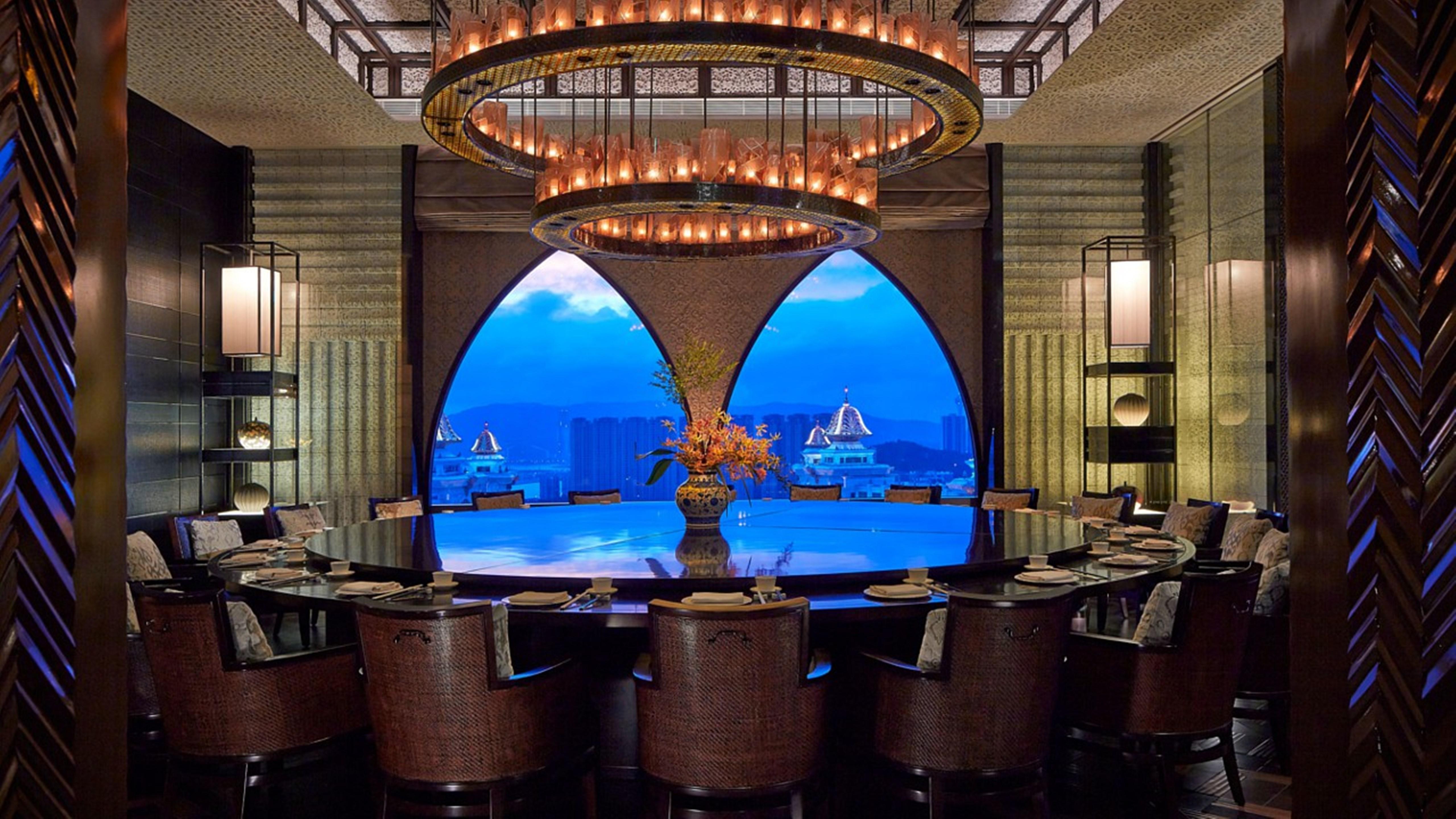 The Ritz-carlton, 5*