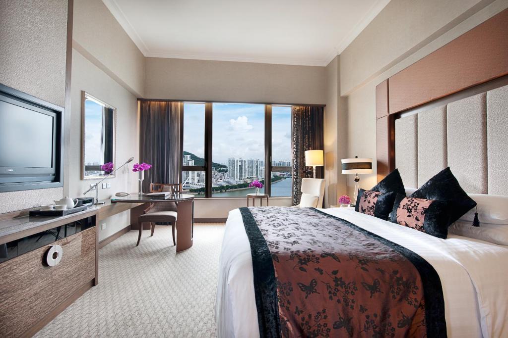 Sofitel At Ponte 16 Hotel