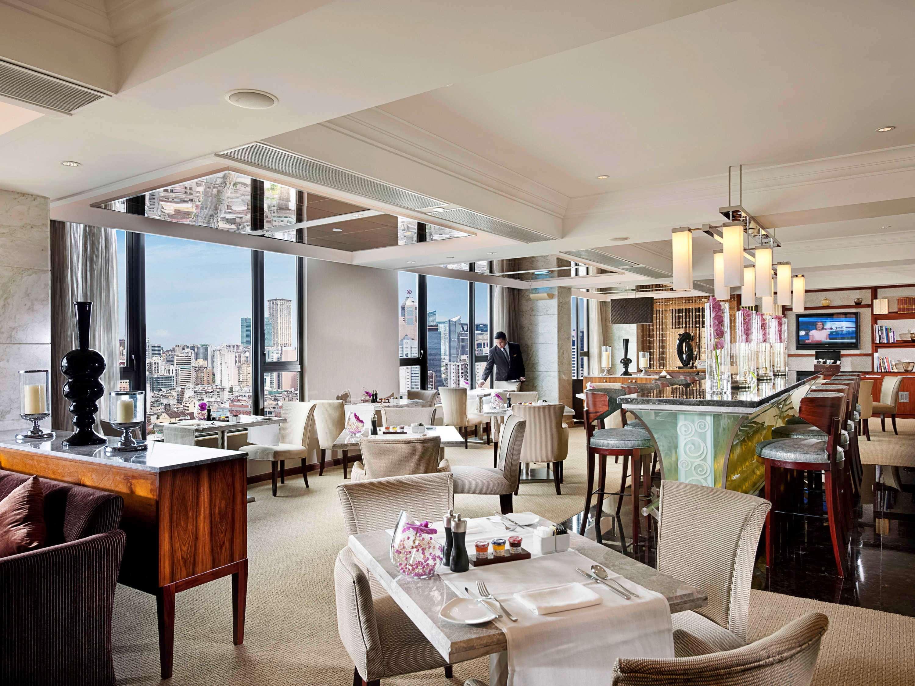 Hotel Sofitel At Ponte 16 5*