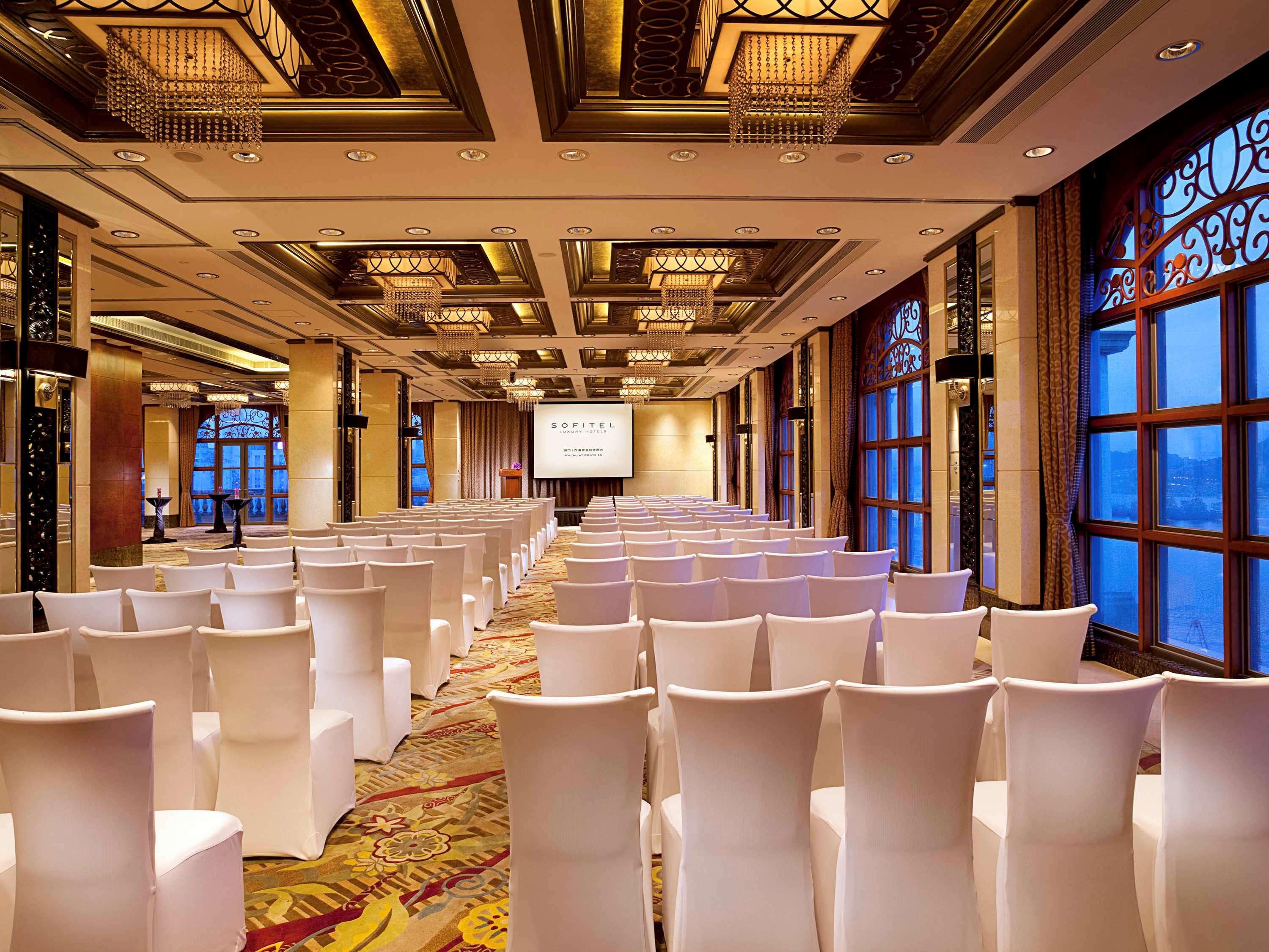 Sofitel At Ponte 16 5*