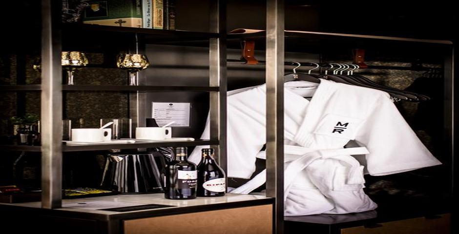 Hotel Yoho Hollywood Roosevelt 5*
