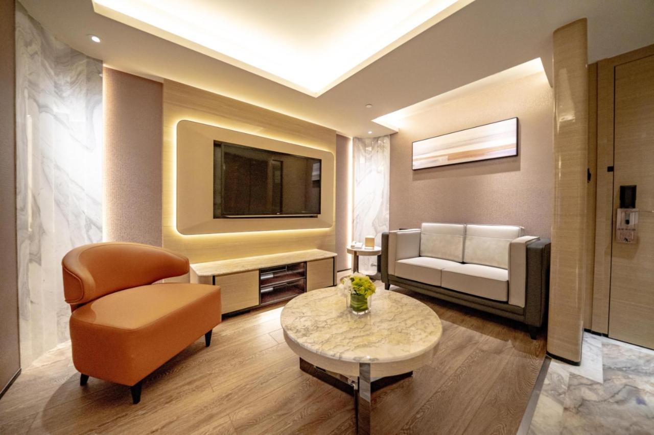 Golden Dragon 4* Macau