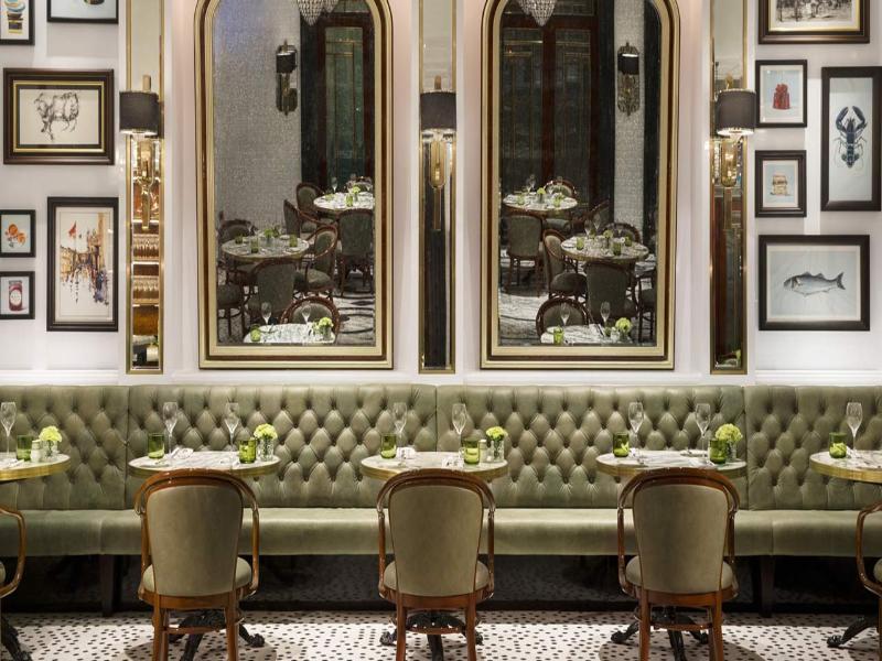 Hotel The Ritz-carlton,