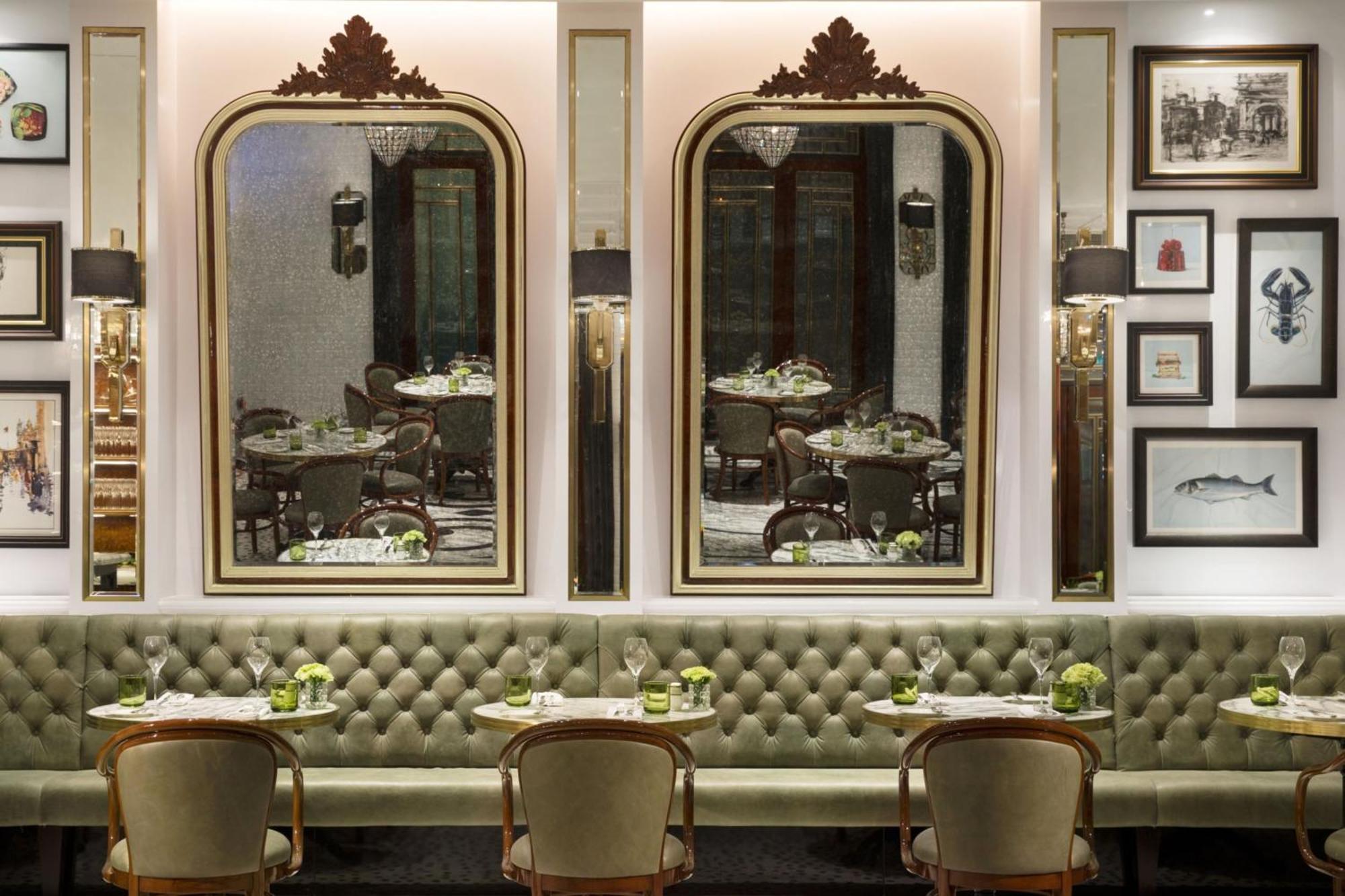 Hotel The Ritz-carlton,