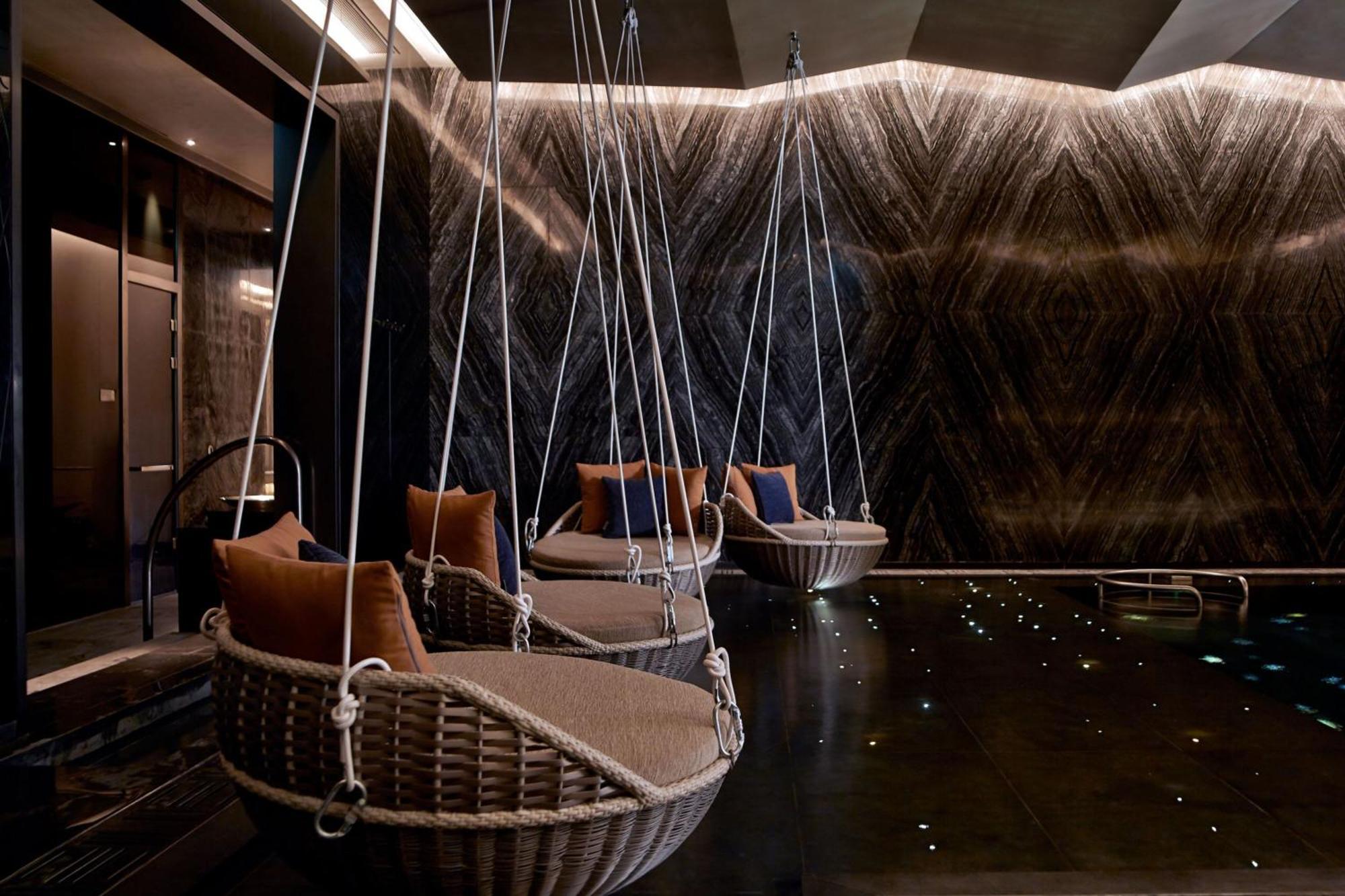 The Ritz-carlton, Hotel 5*