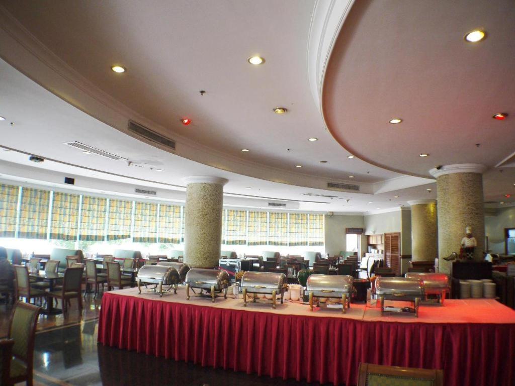 Marina Infante Hotel 4*