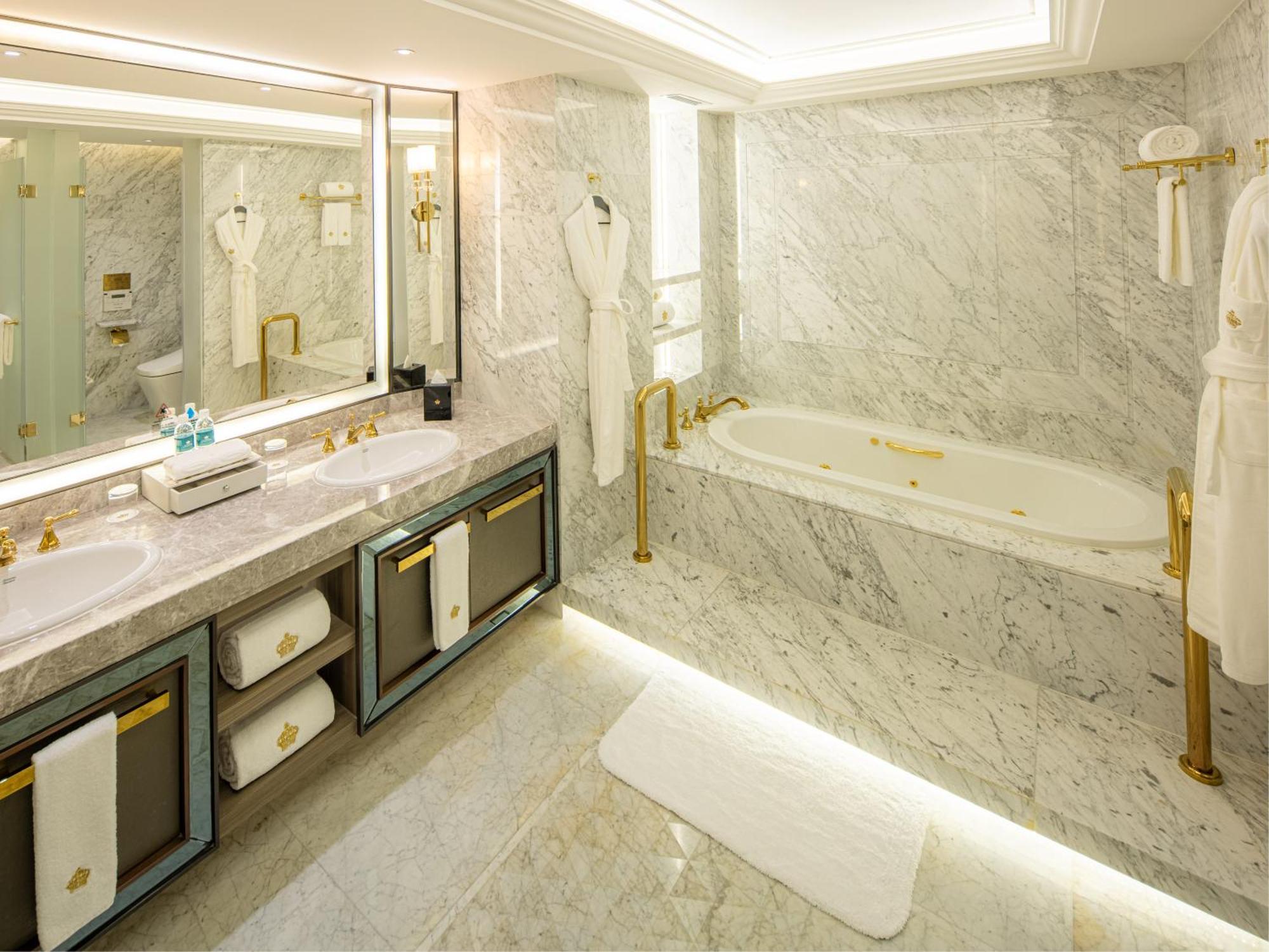 Grand Emperor Macau
