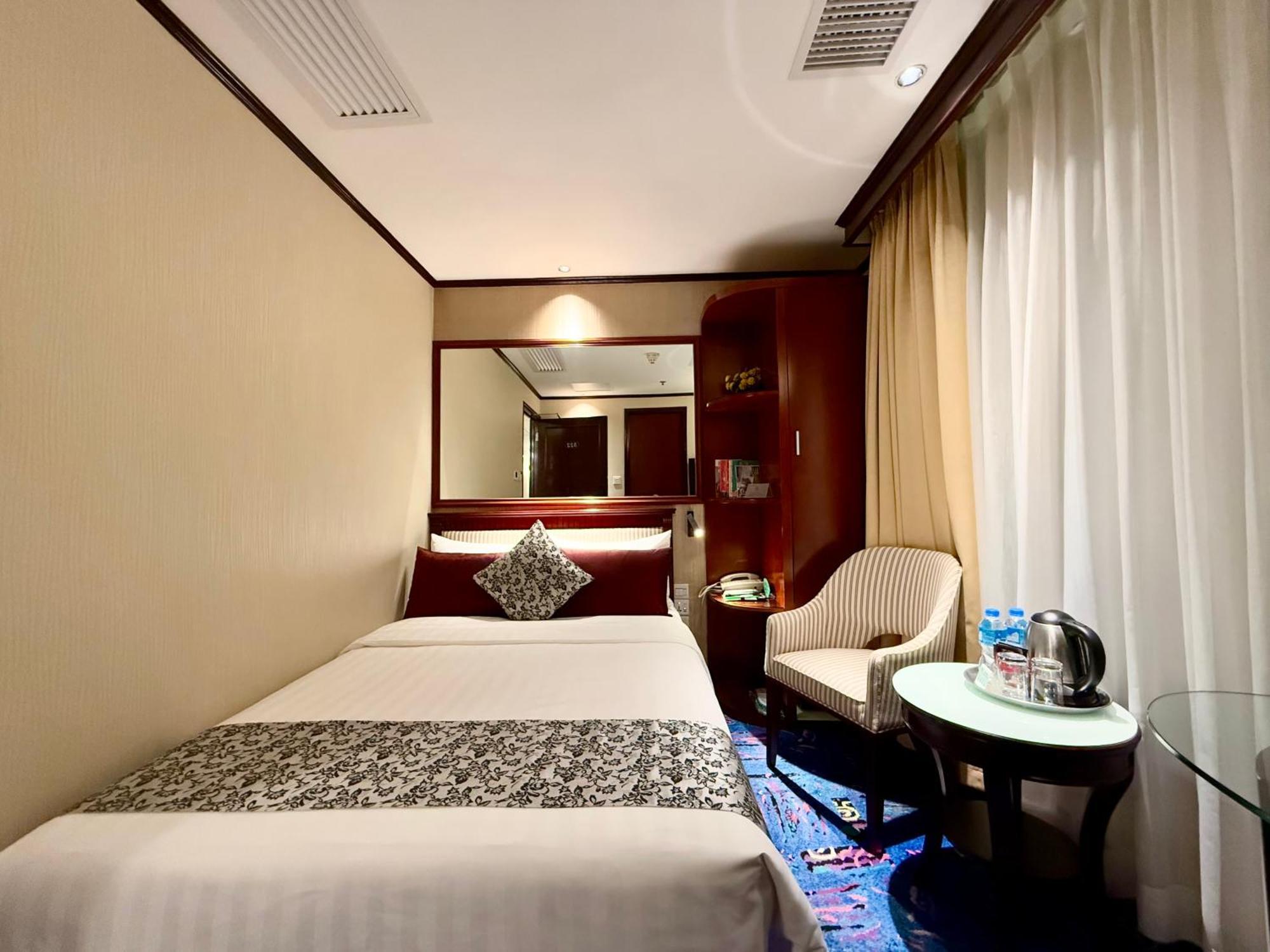 Masters Hotel