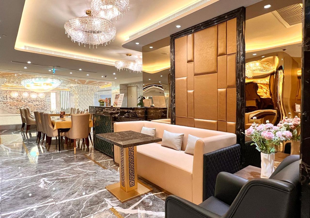 Hotel Golden Dragon Macau