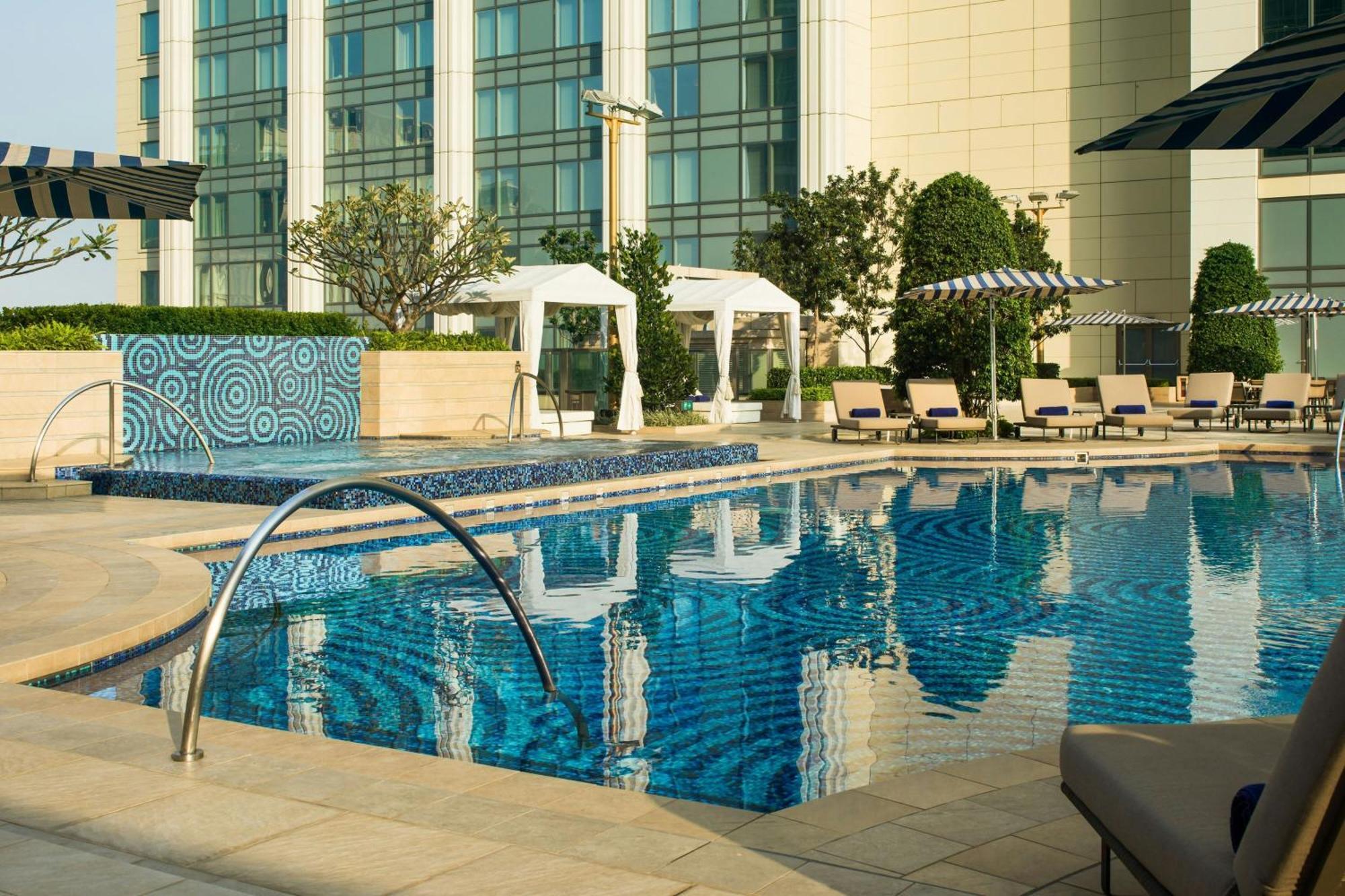 St. Regis 5*