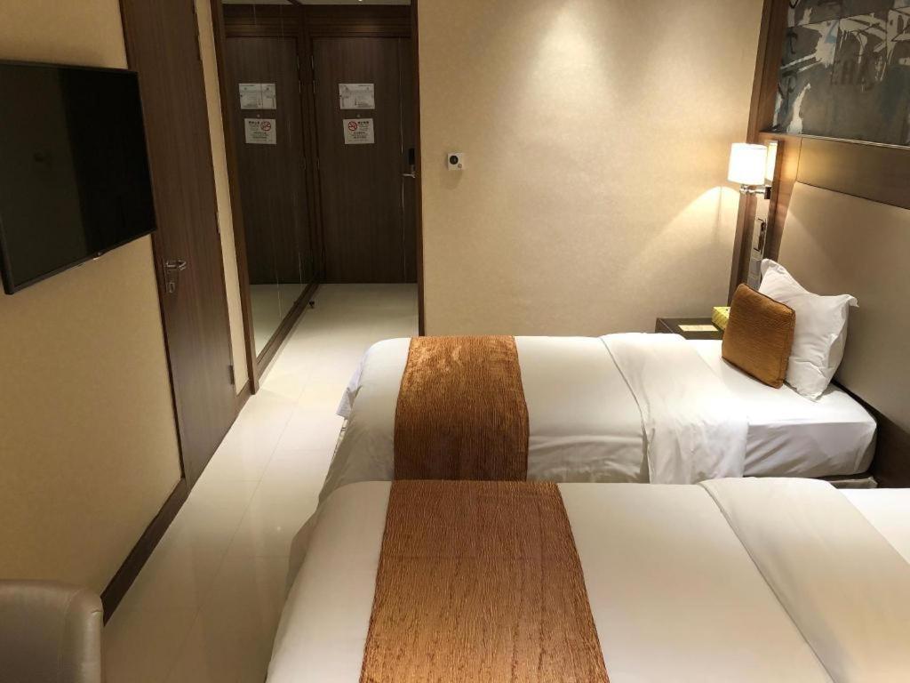 Jai Alai Hotel 2*