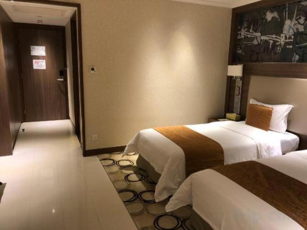 Hotel Jai Alai 2*