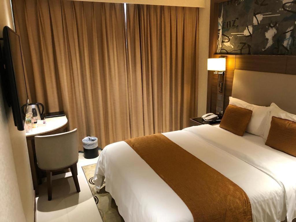 Jai Alai Hotel 2*
