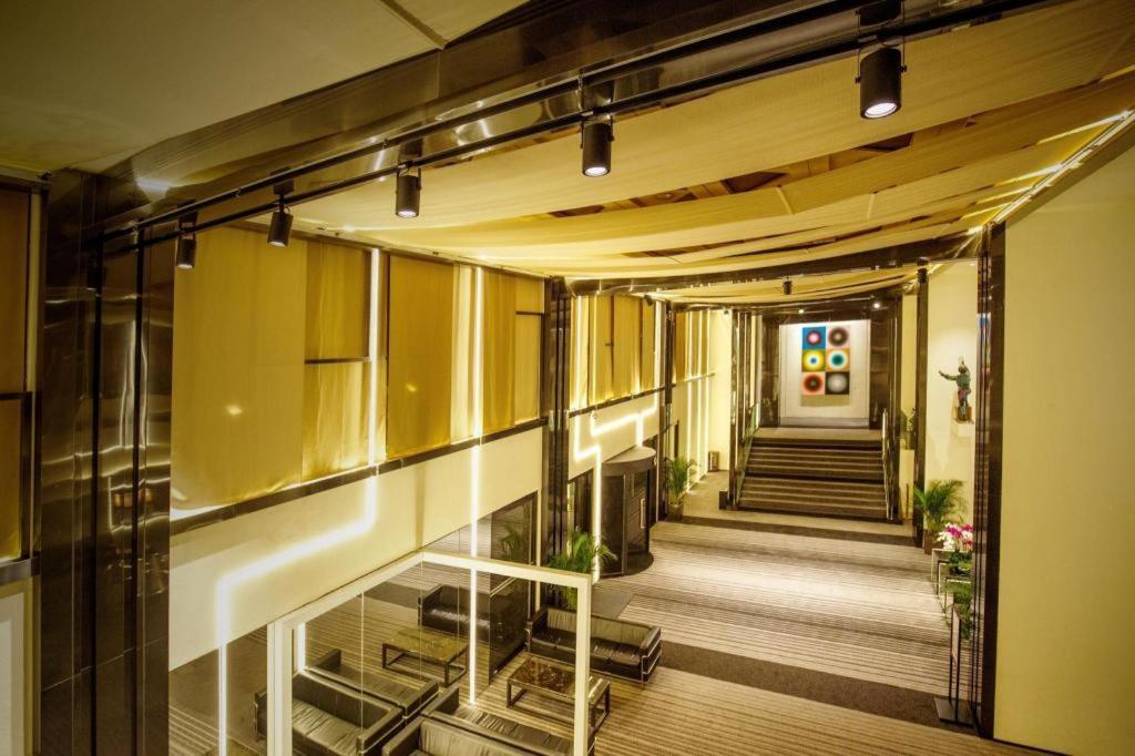 Regency Art Hotel