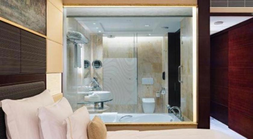Hotel Starworld