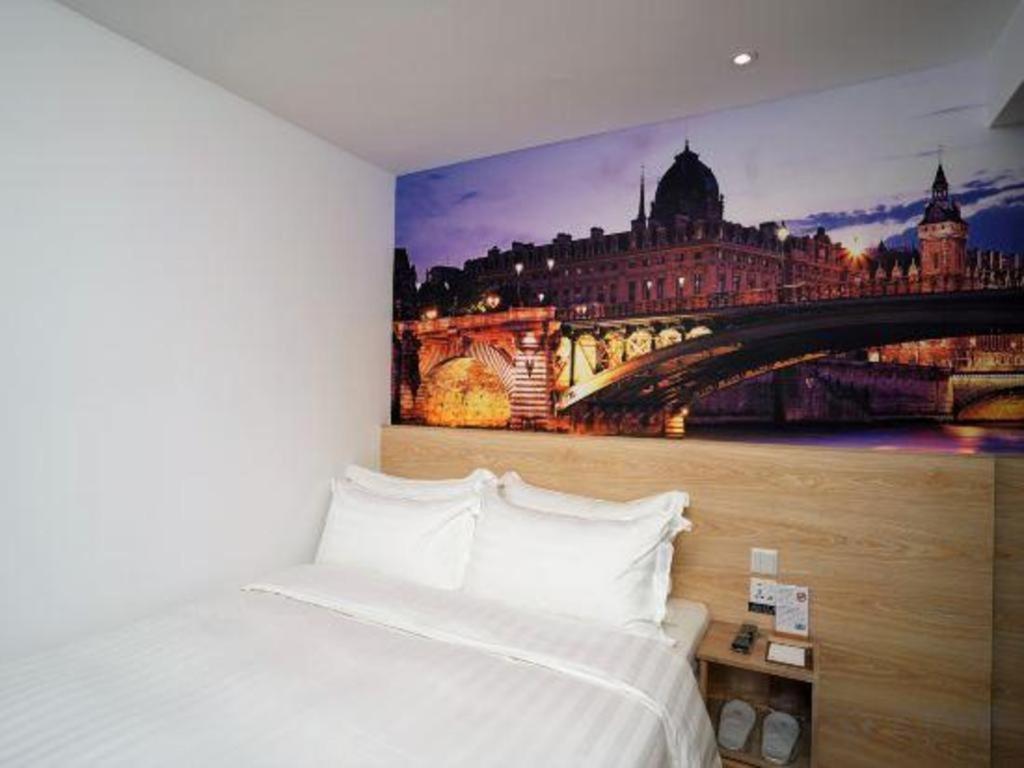 Hotel London 2*