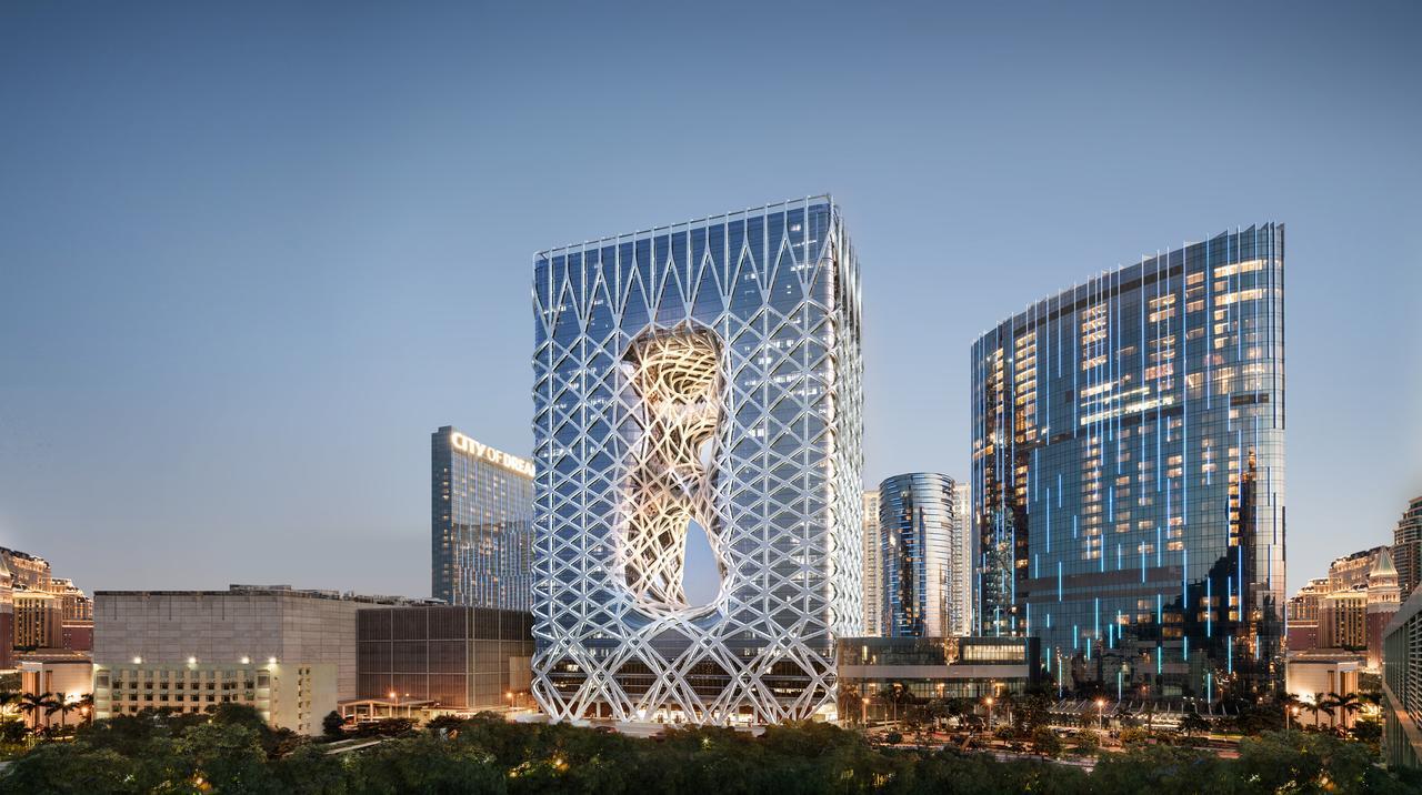 Of Dreams - Morpheus Hotel