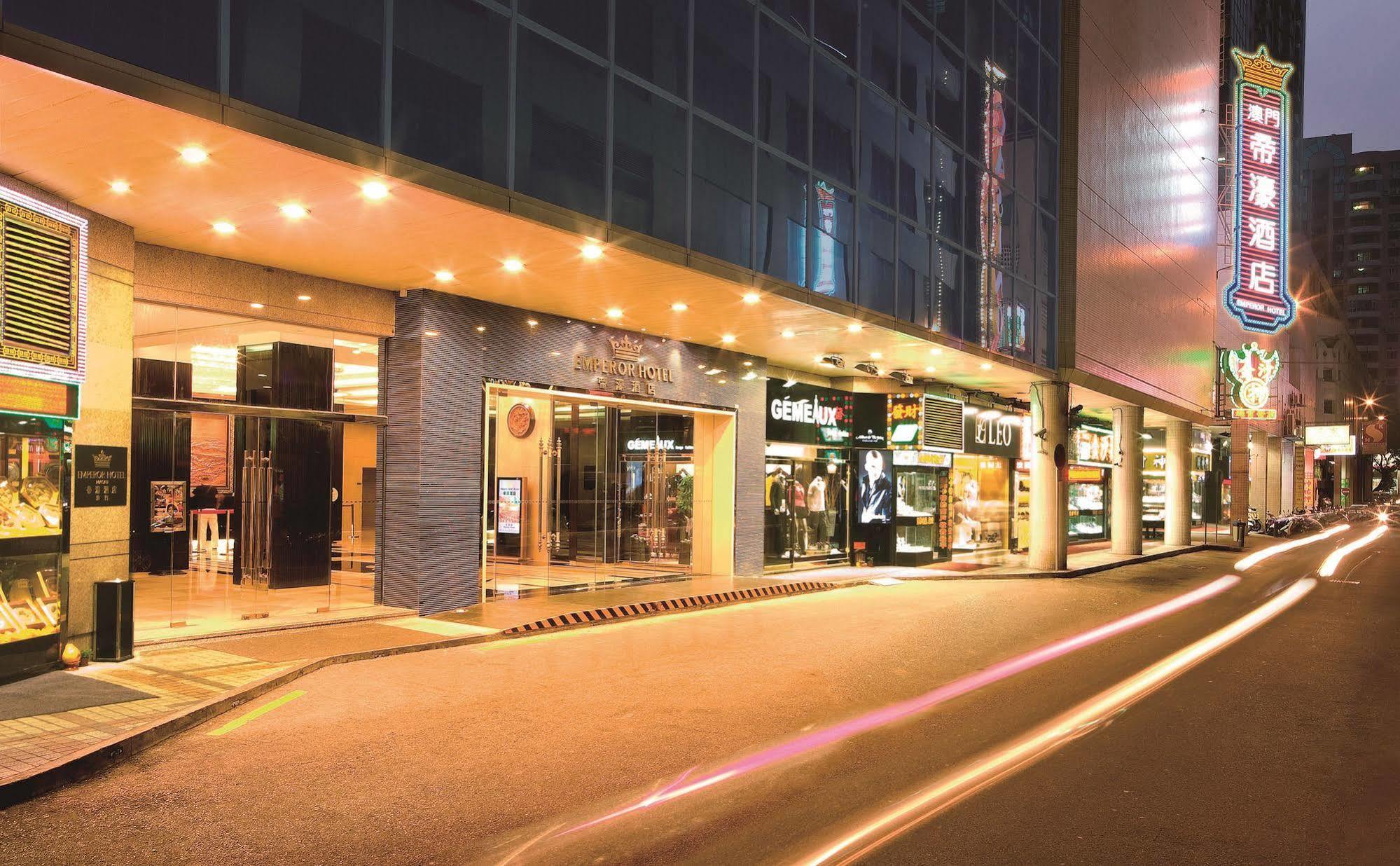 Hotel Emperor Macau