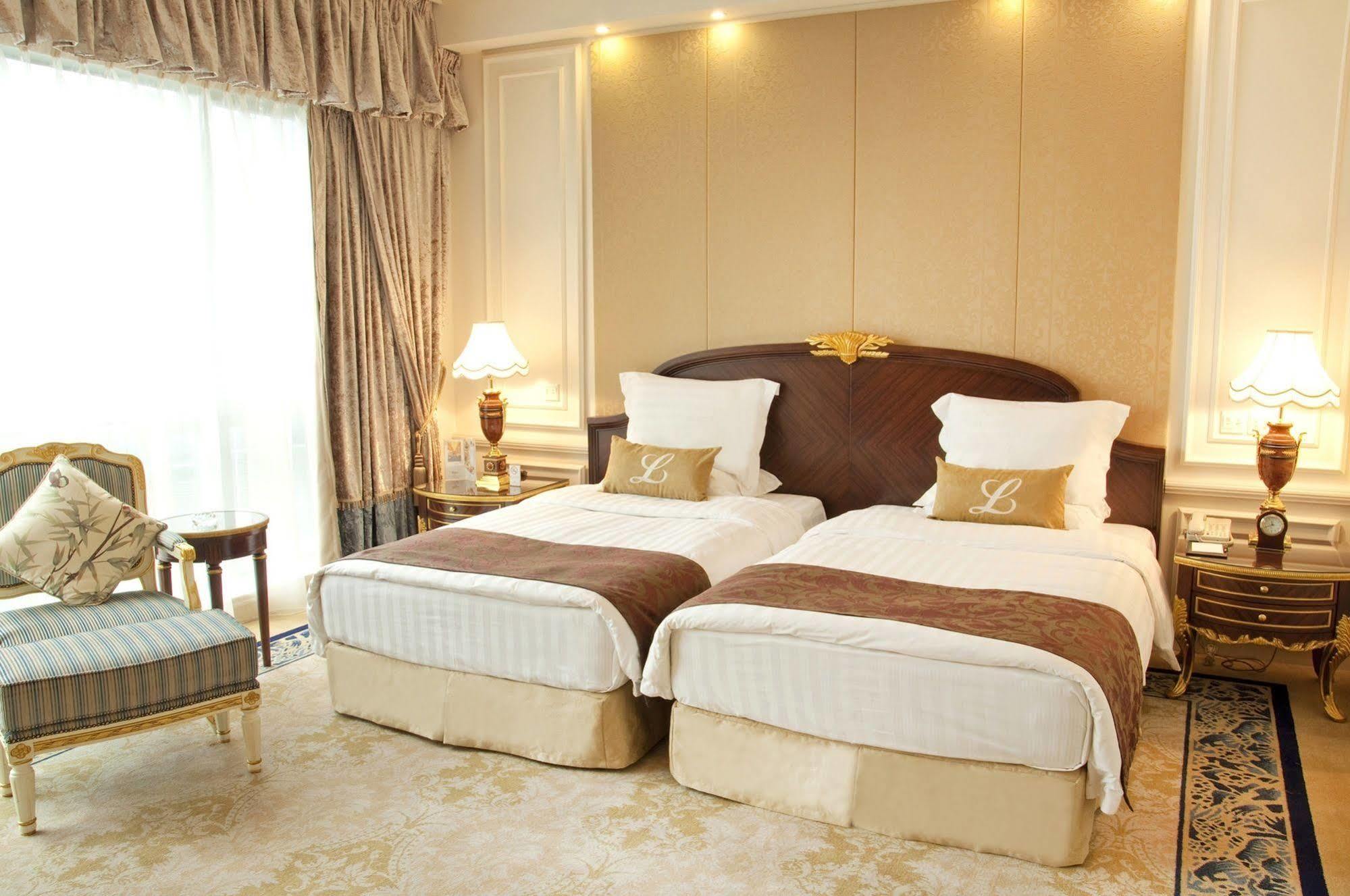 New Orient Landmark Hotel