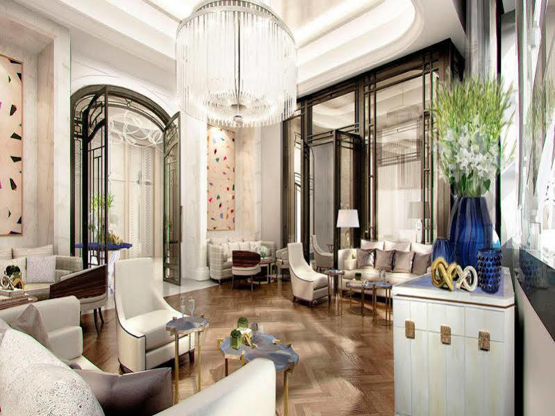 Hotel The Ritz-carlton,