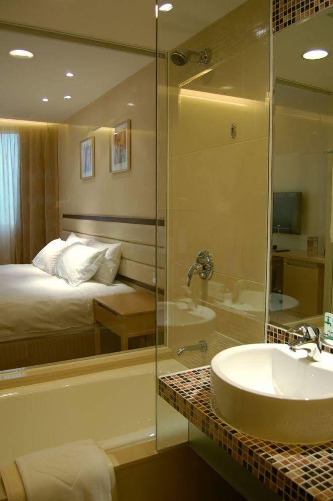 Grandview Hotel 4*