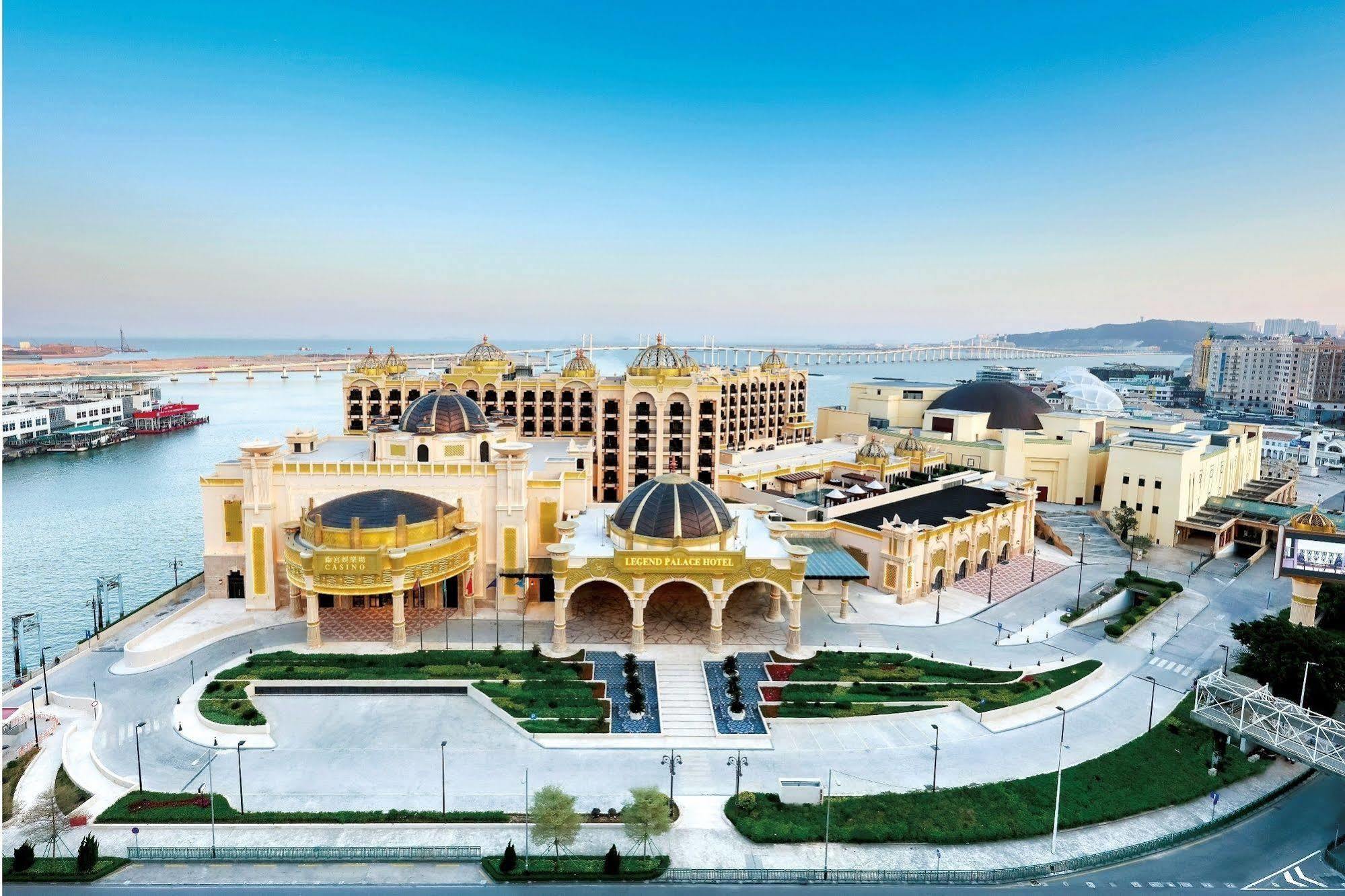 Hotel Legend Palace