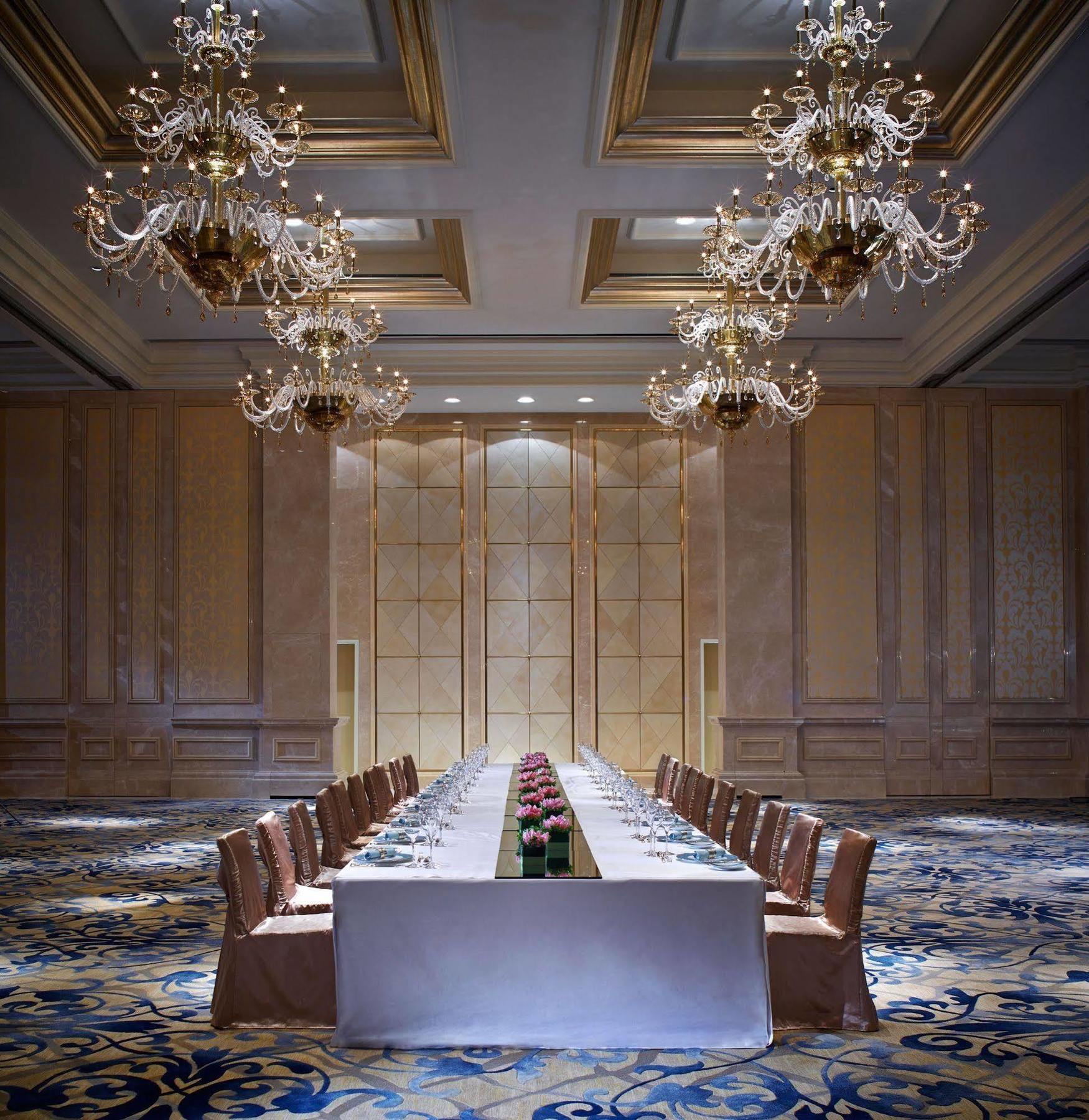 Hotel The Ritz-carlton,