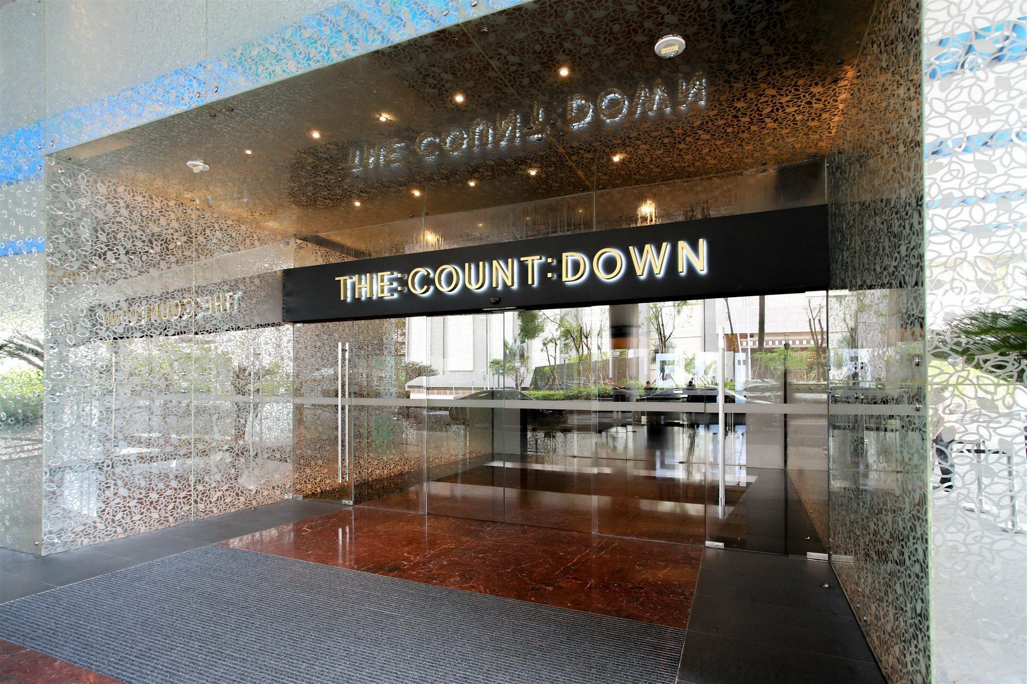 Hotel Of Dreams - The Countdown