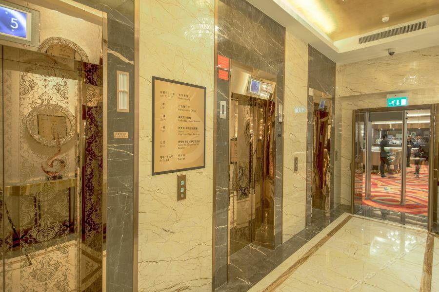 Royal Dragon 3* Macau