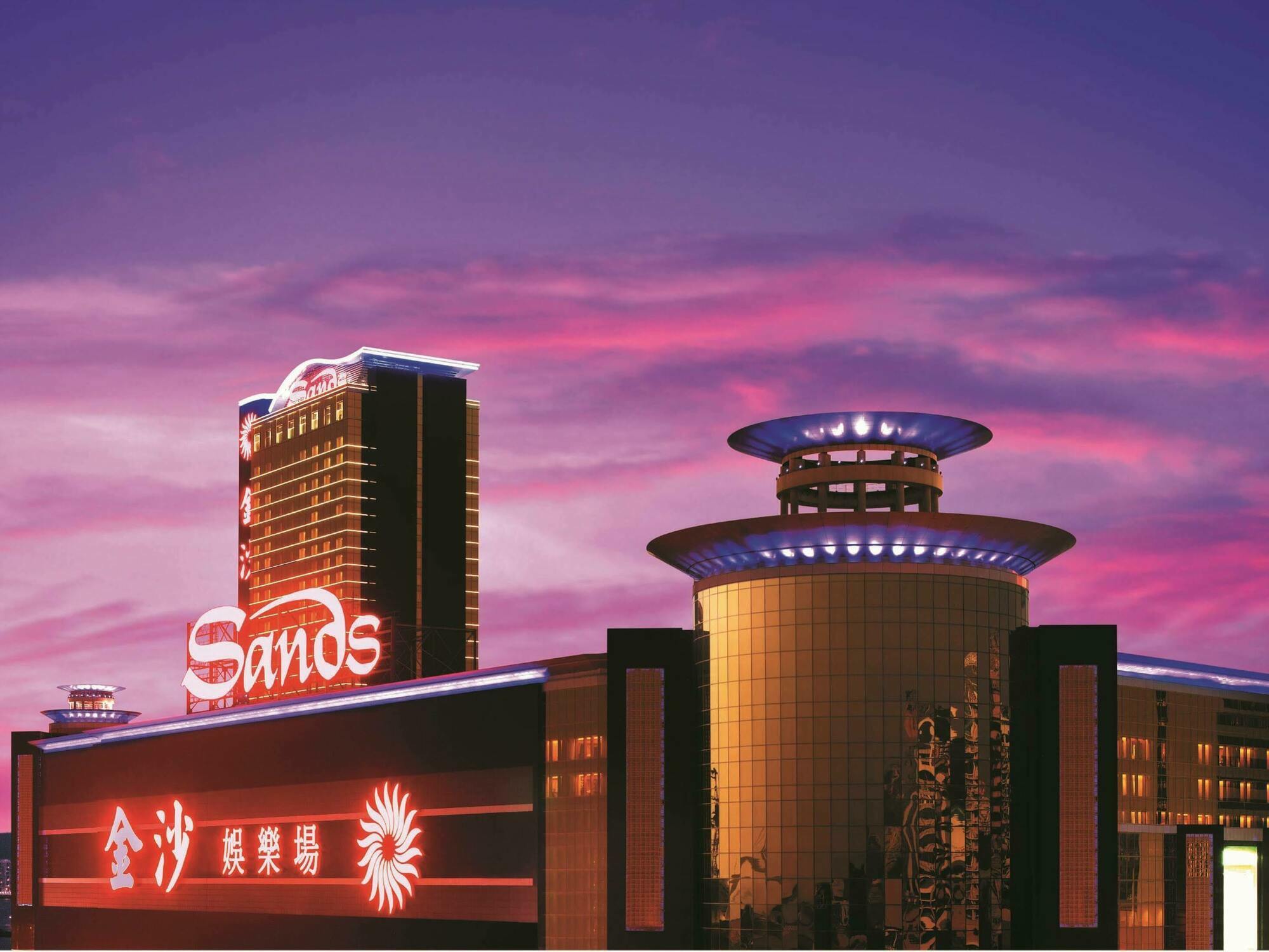 Hotel Sands