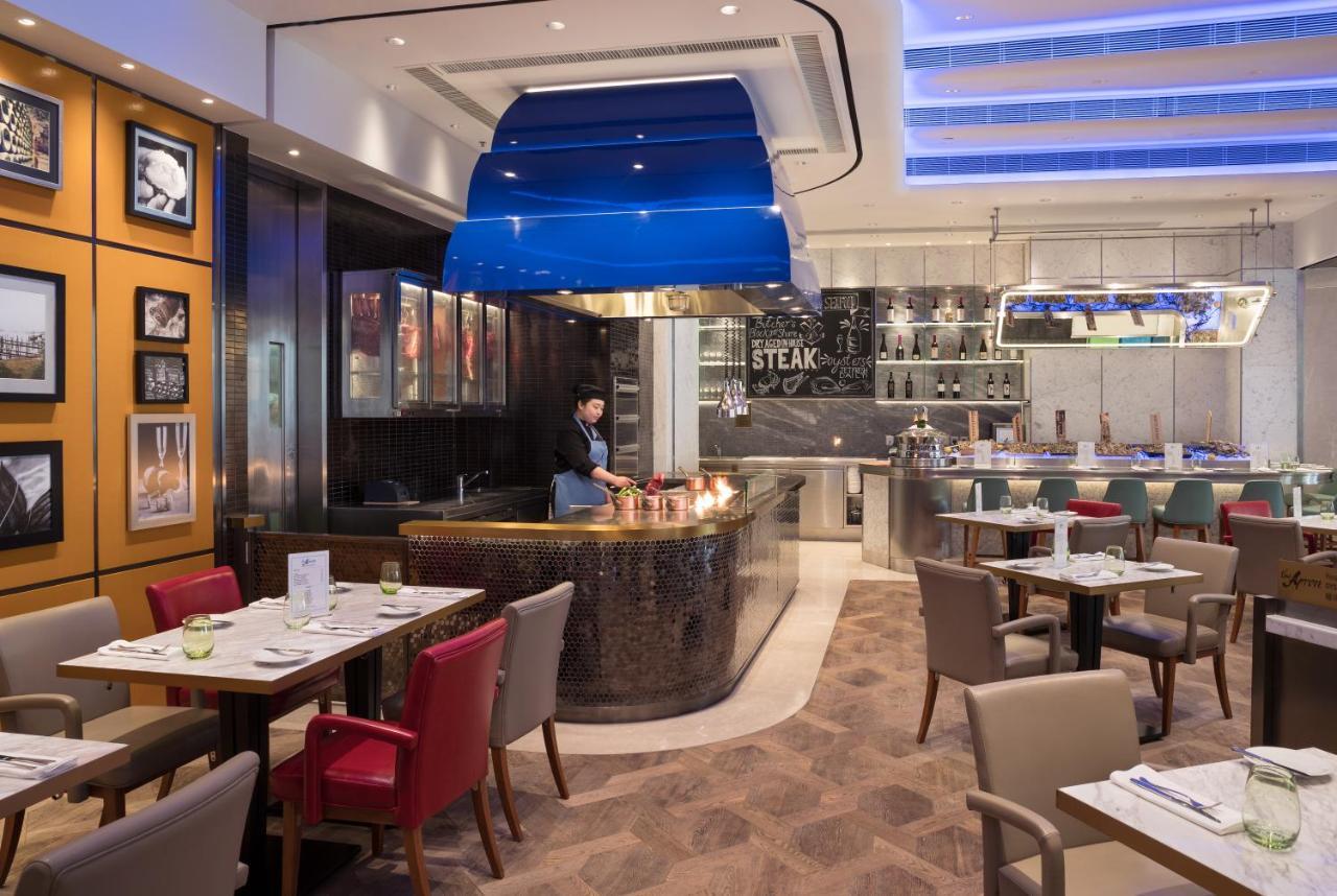 Galaxy 5* Macau