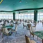 Yoho Treasure Island Hotel
