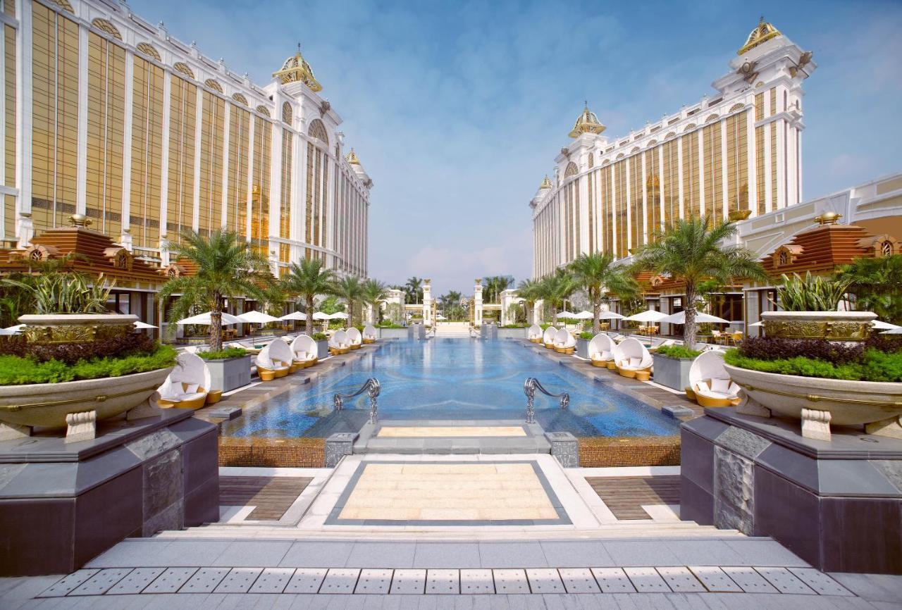 Khách sạn Banyan Tree 5*