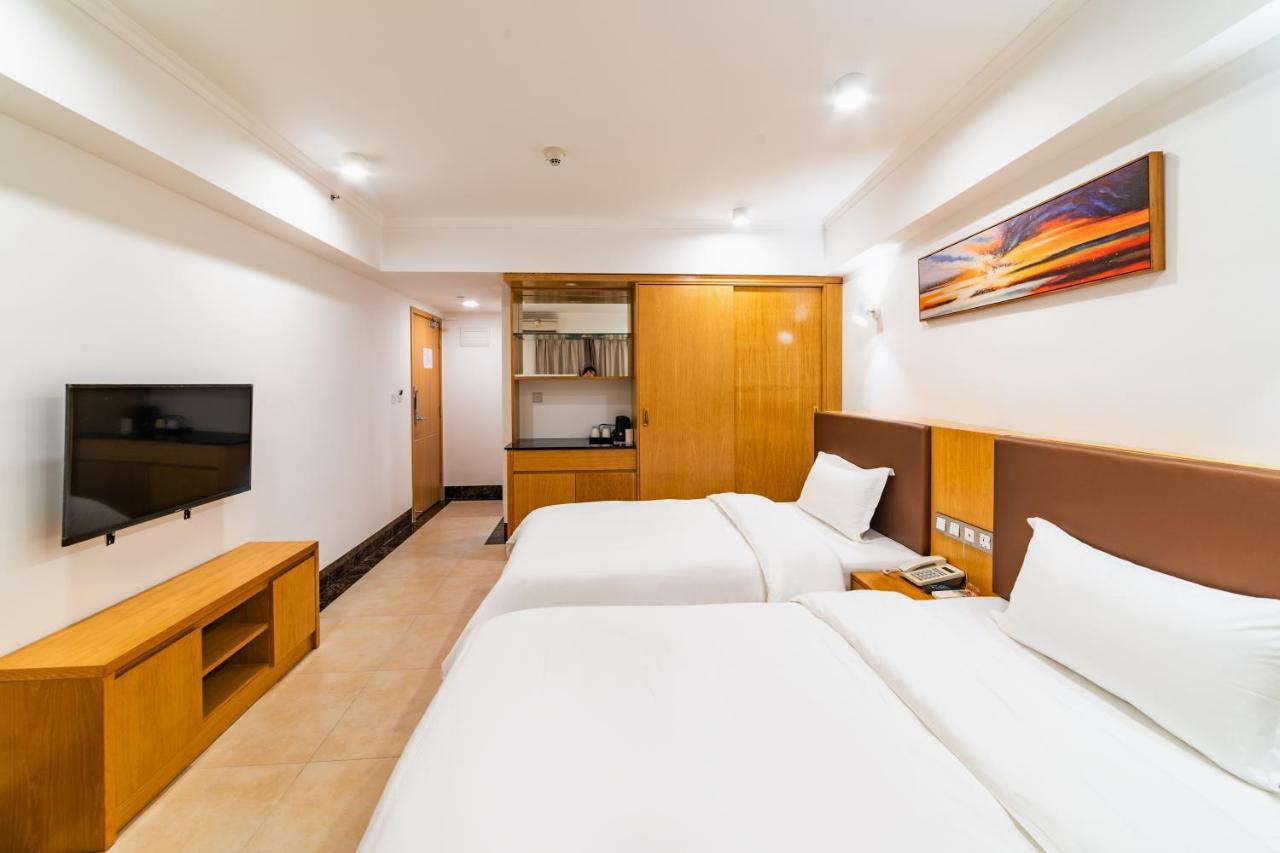 Cinco Oceanos Hotel