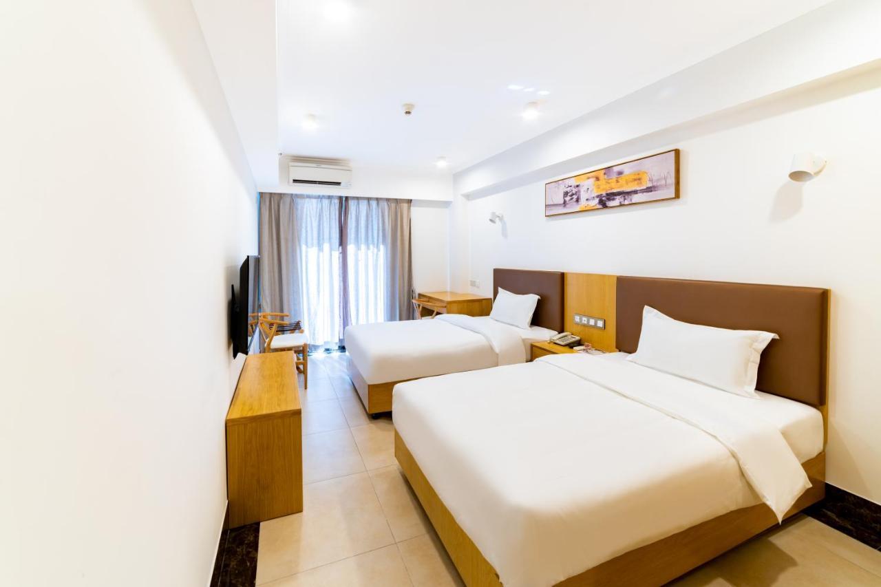 Hotel Cinco Oceanos