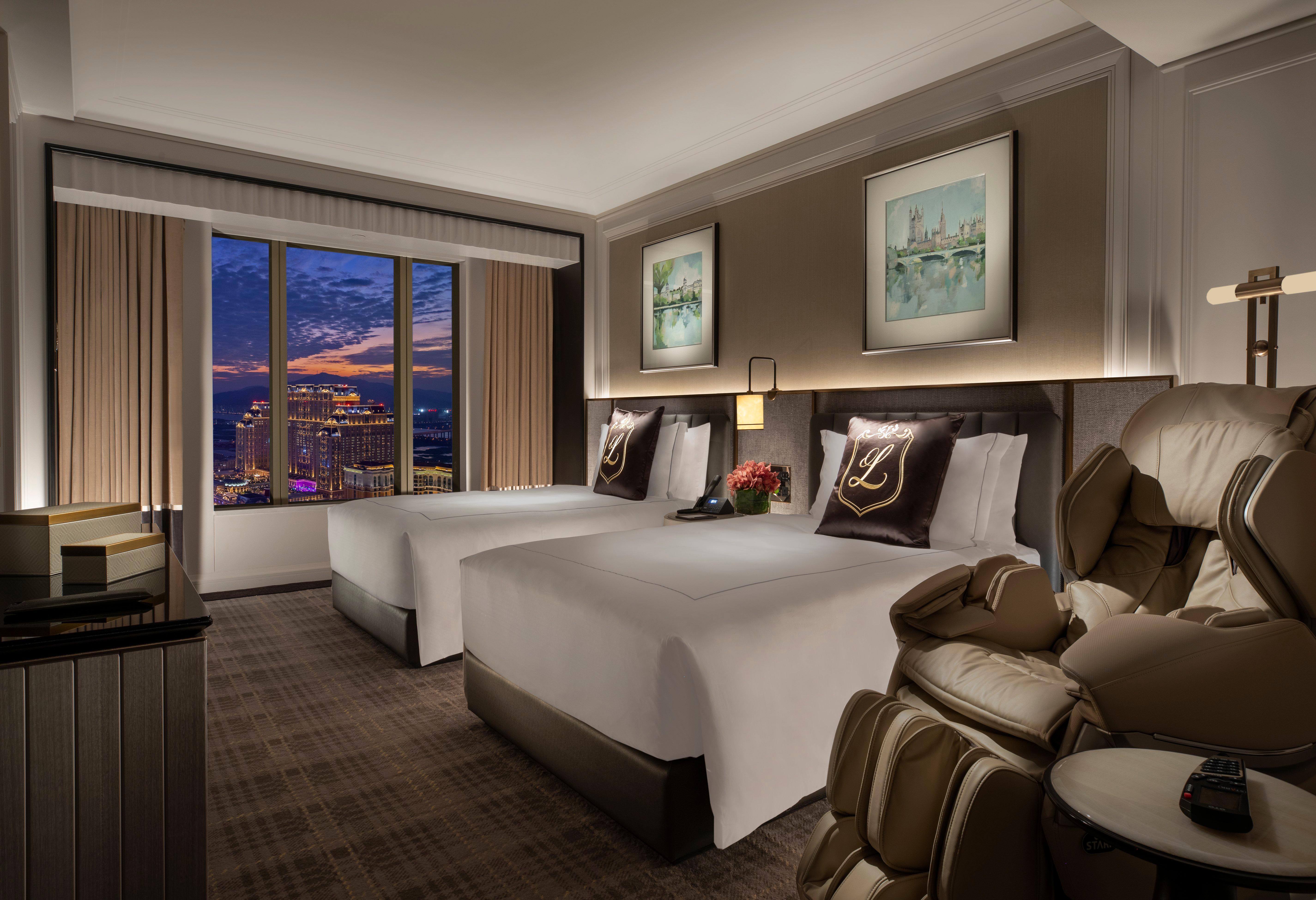 Cotai 4*
