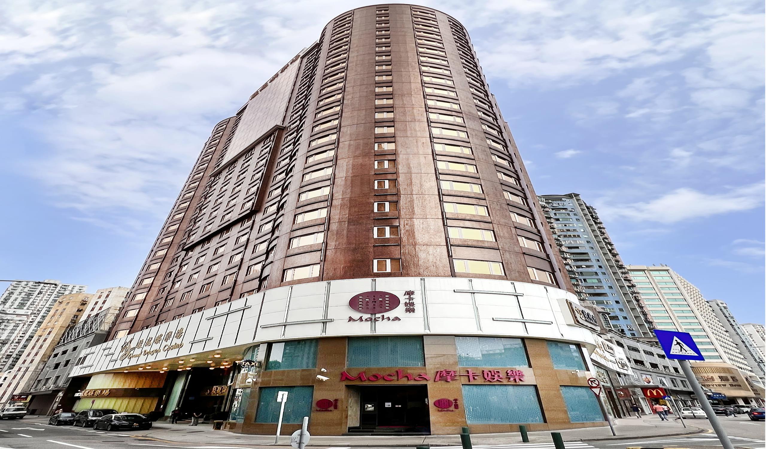 Hotel Grand Dragon 4*