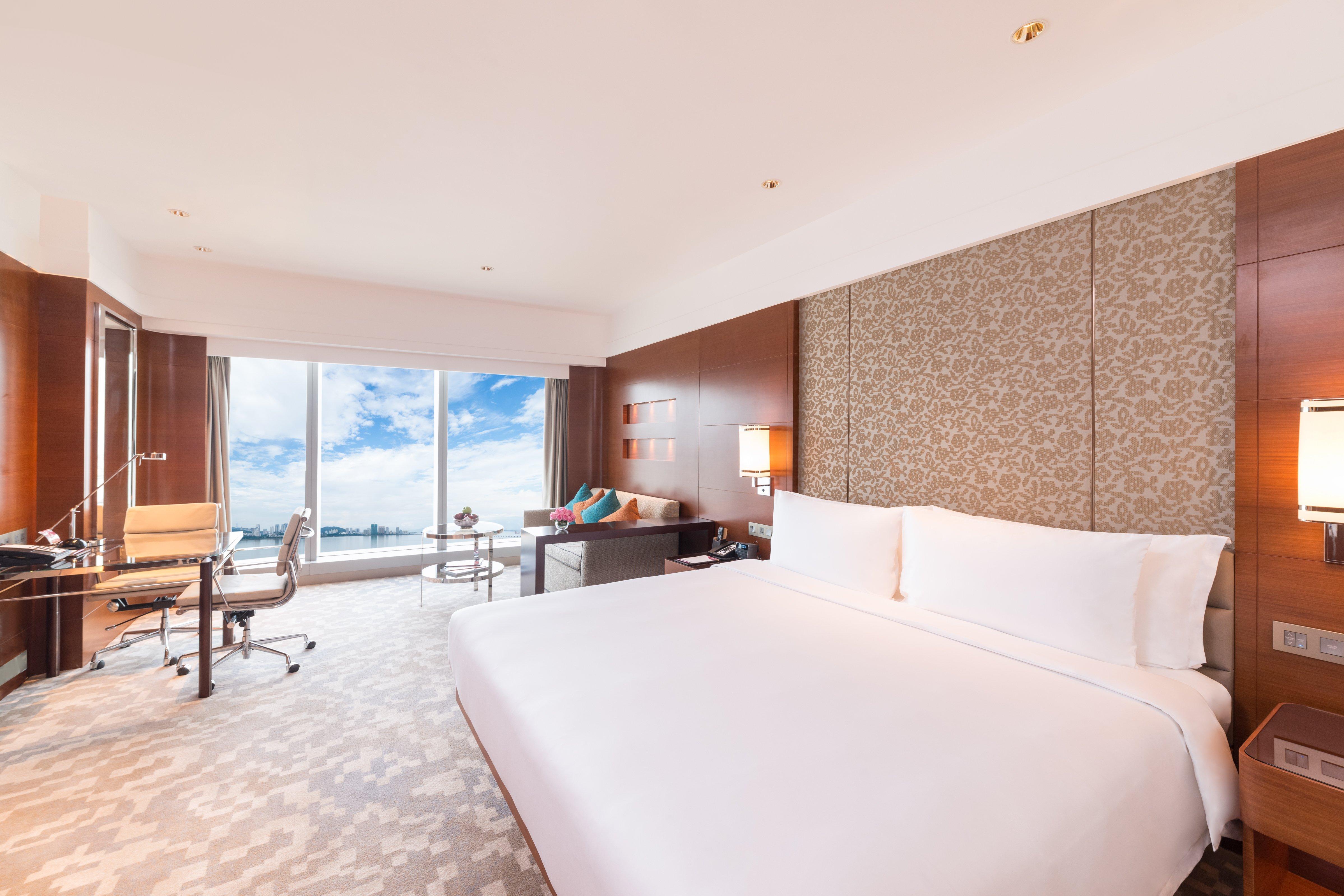 Resort Crowne Plaza By Ihg 5*