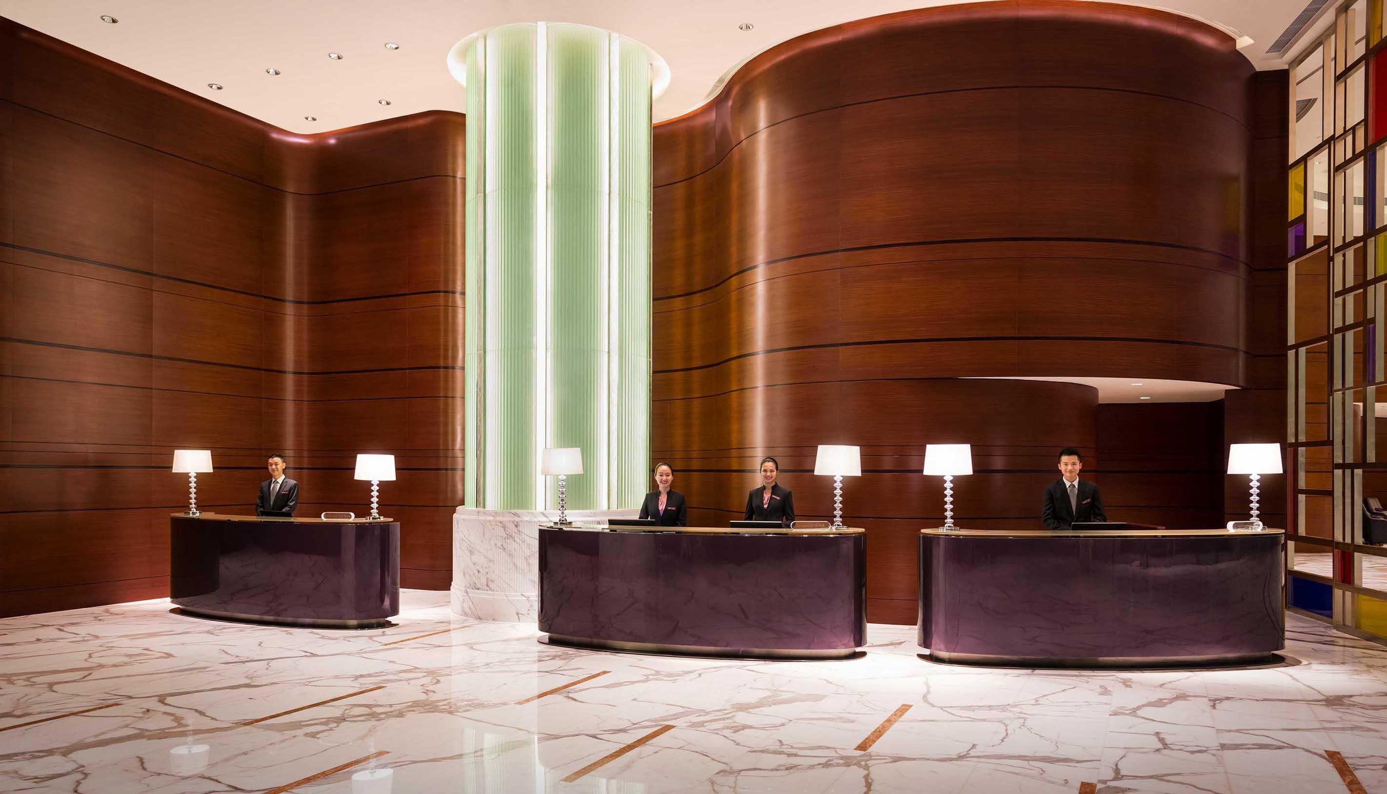 Crowne Plaza By Ihg
