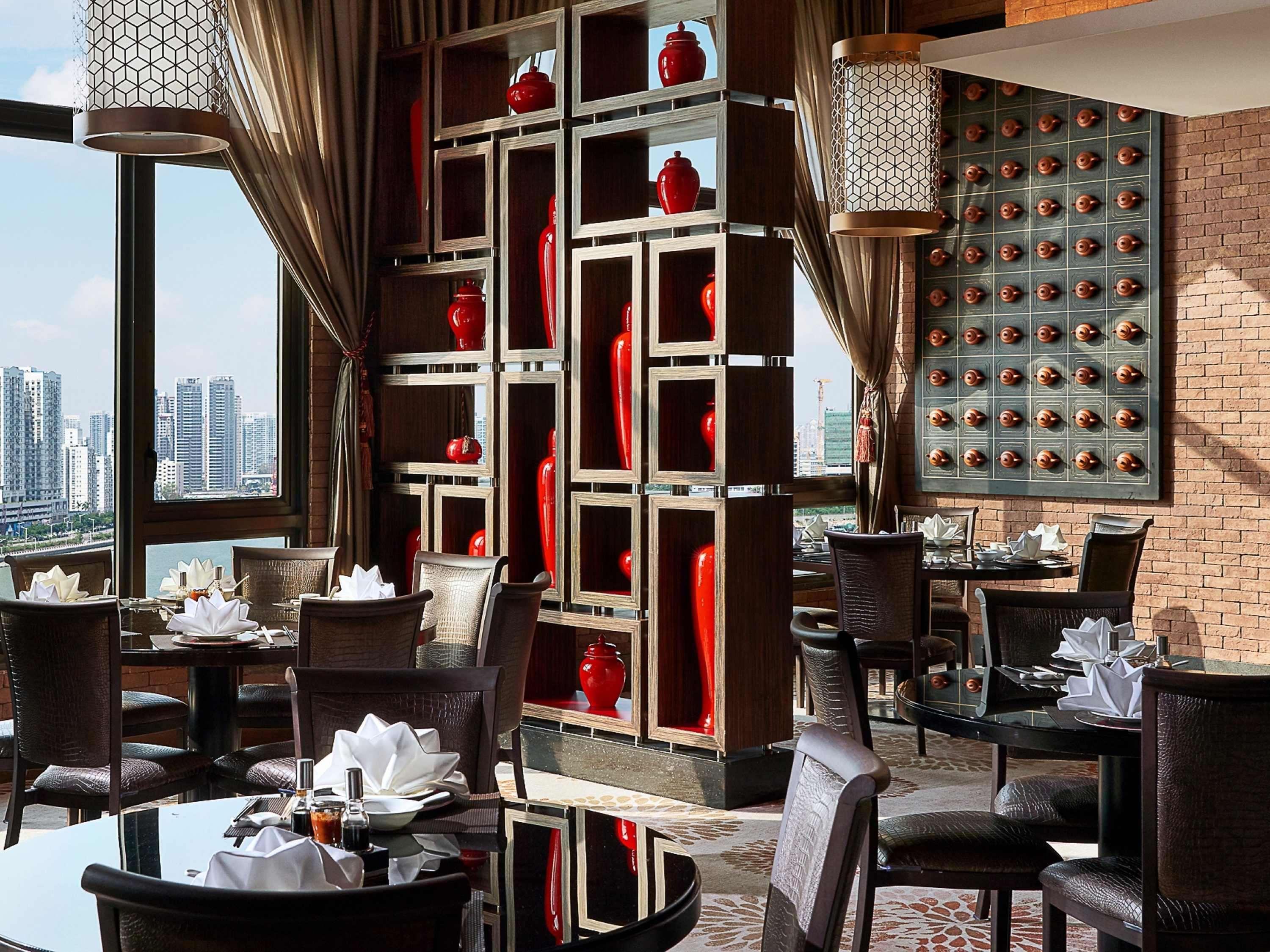 Sofitel At Ponte 16 Khách sạn 5*