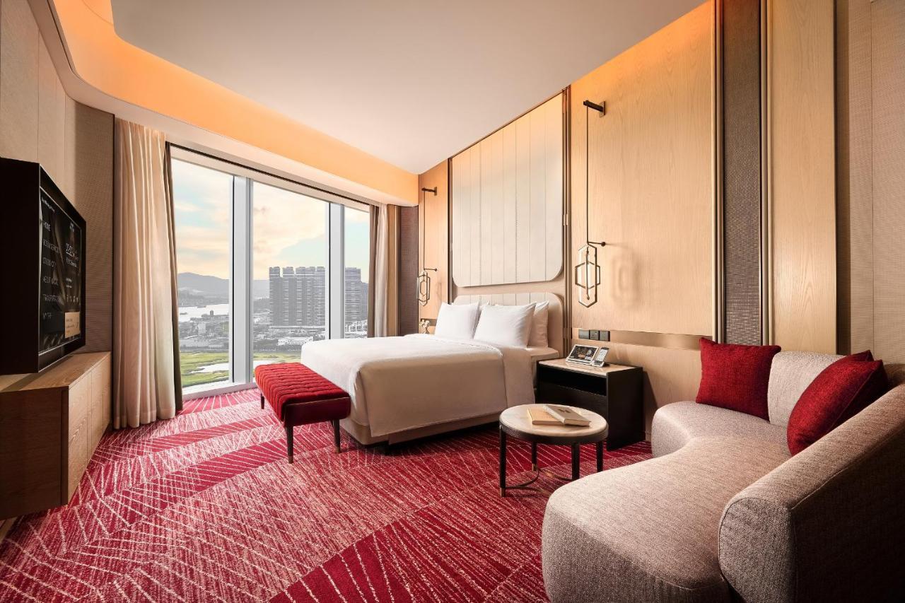 - Epic Tower 5* Macau