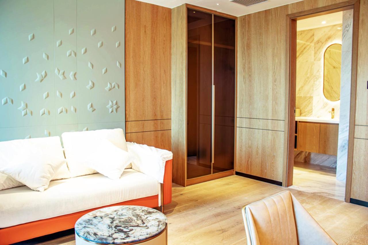 Hotel Yoho Treasure Island Macau