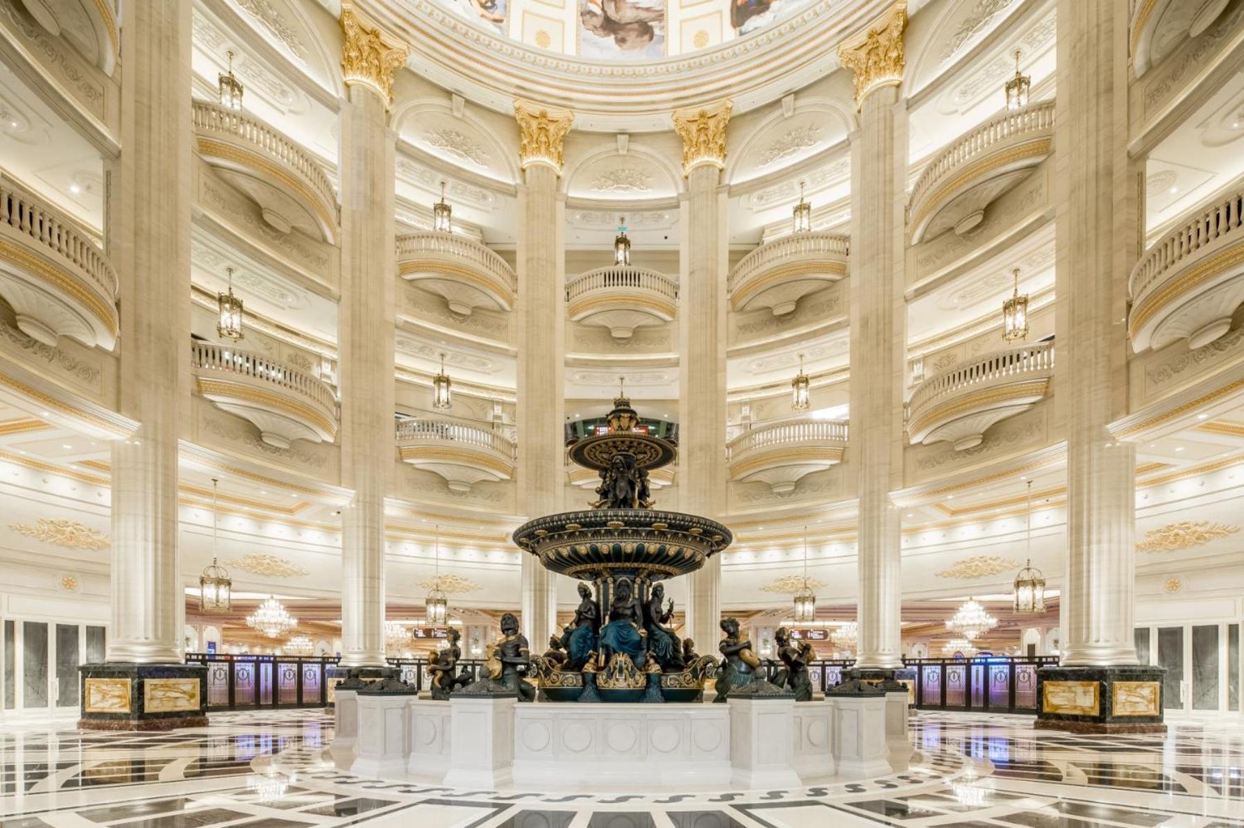 The Parisian Hotel 5*