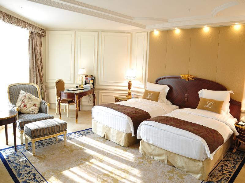 New Orient Landmark 5*