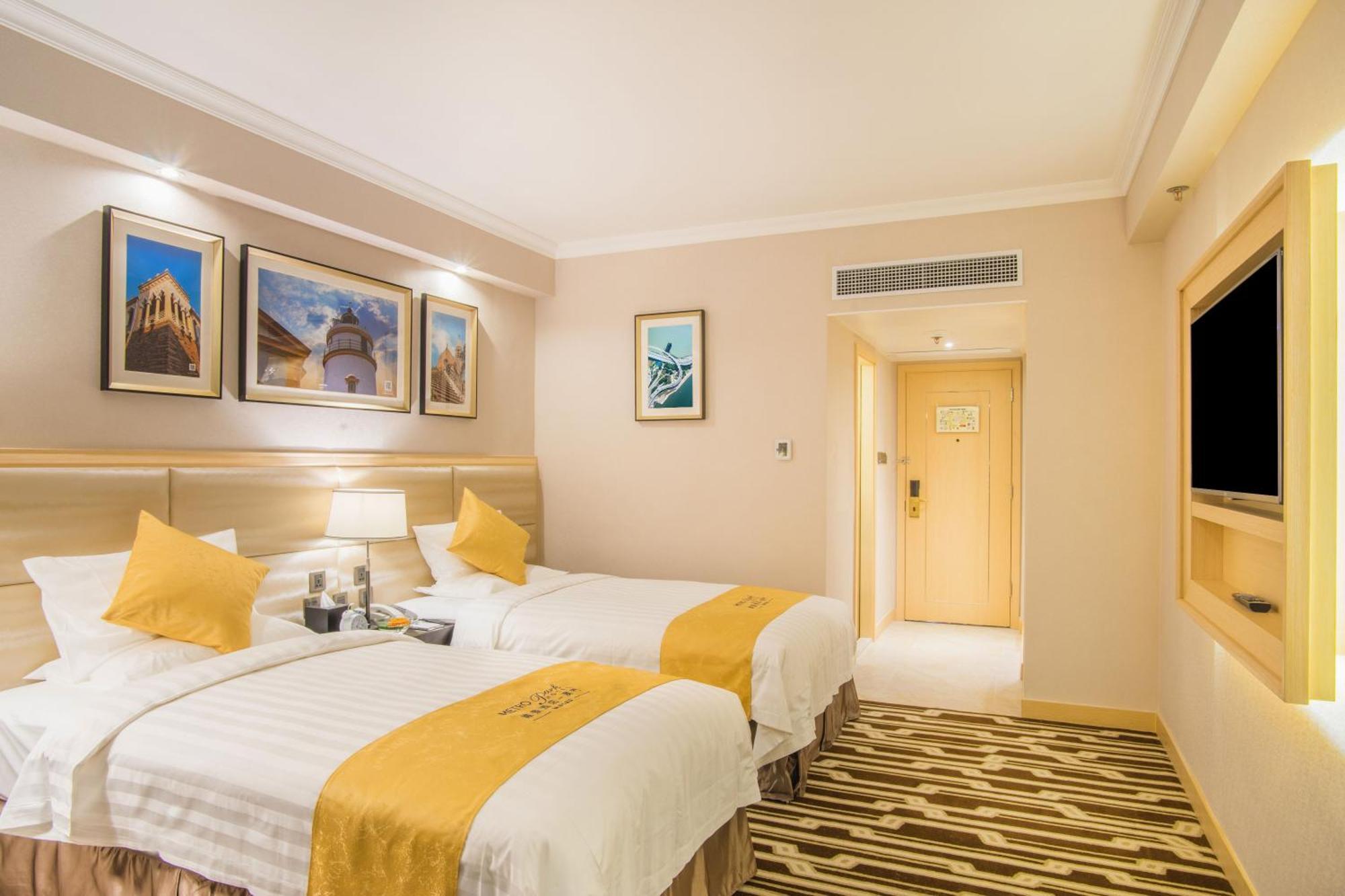 Hotel Metropark 4*
