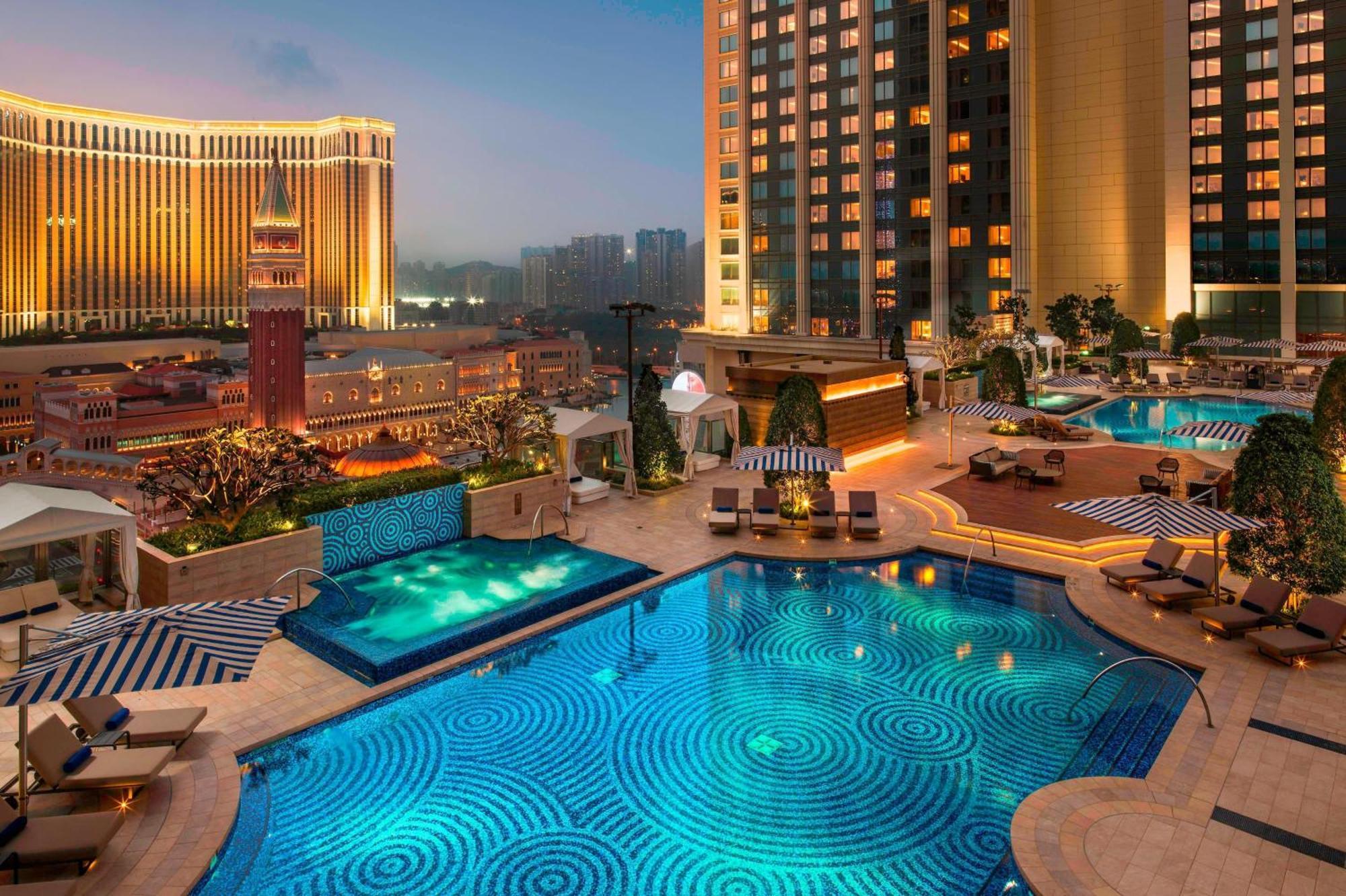 St. Regis